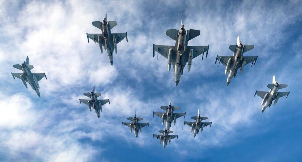 EUA e OTAN confirmam que caças a jato F-16 estão a caminho da Ucrânia