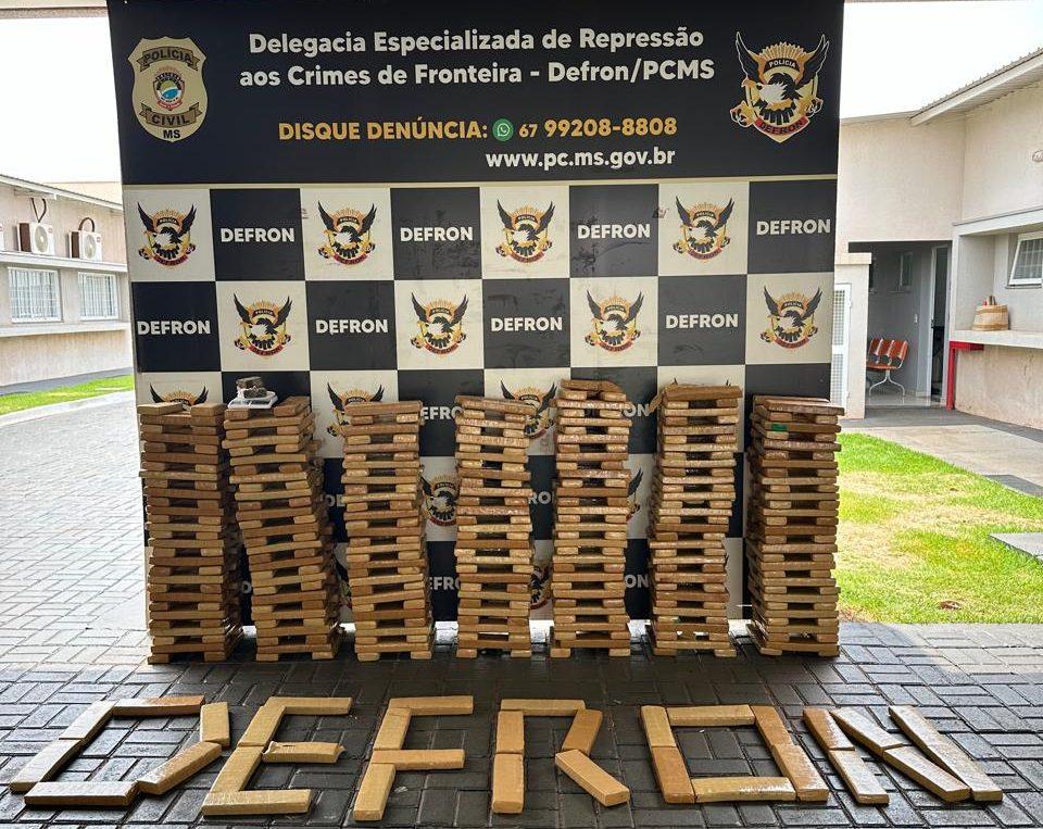 Polícia apreende 375 kg de maconha