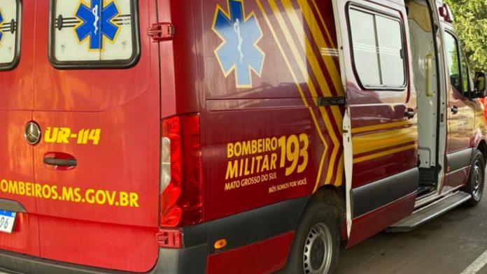 Bombeiros combatem princípio de incêndio no CEM de Aquidauana