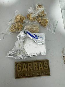 Garras prende indivíduo por tráfico de drogas