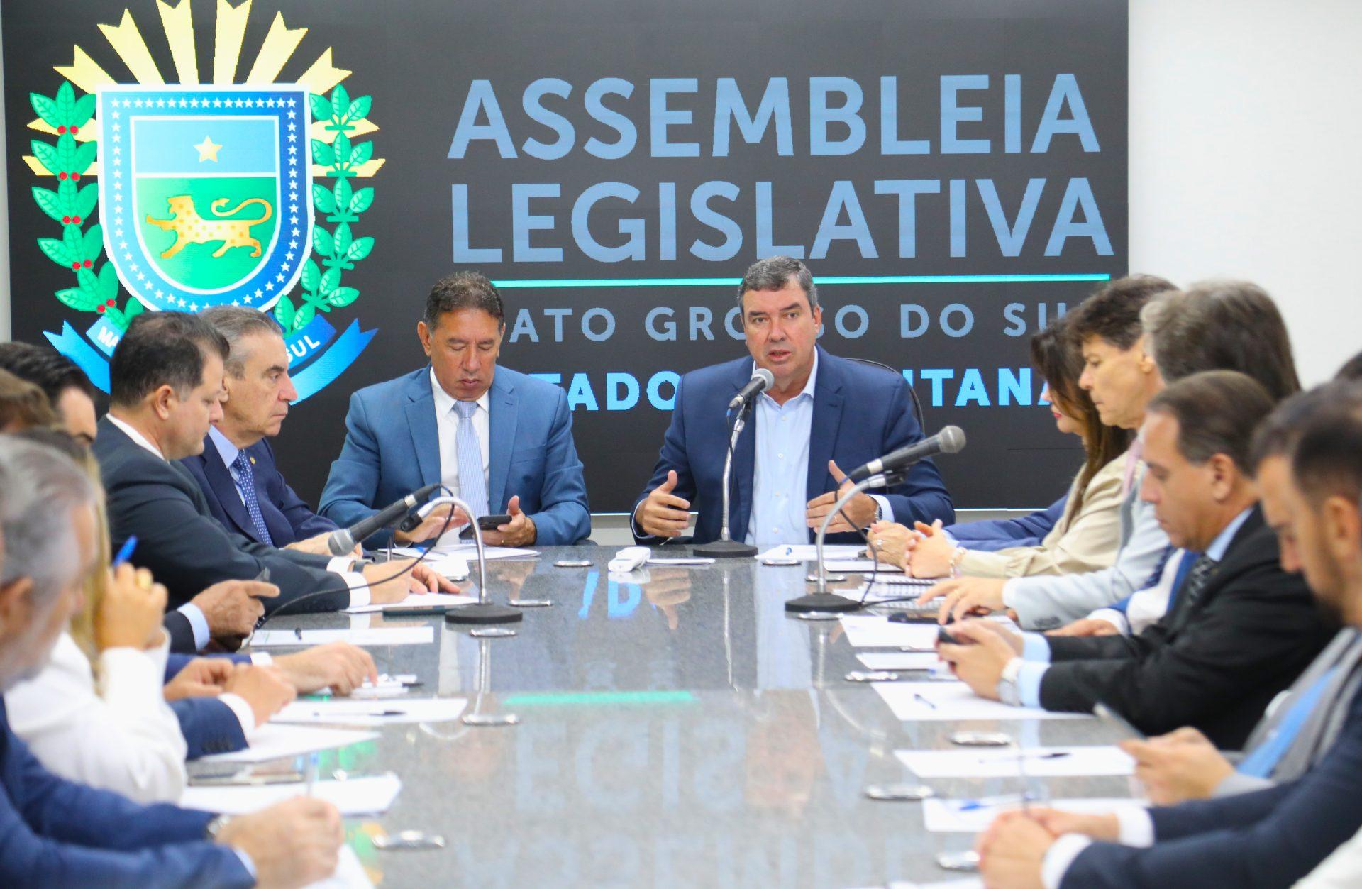 Governador se reúne com deputados e apresenta balanço do ano e perspectivas para 2025